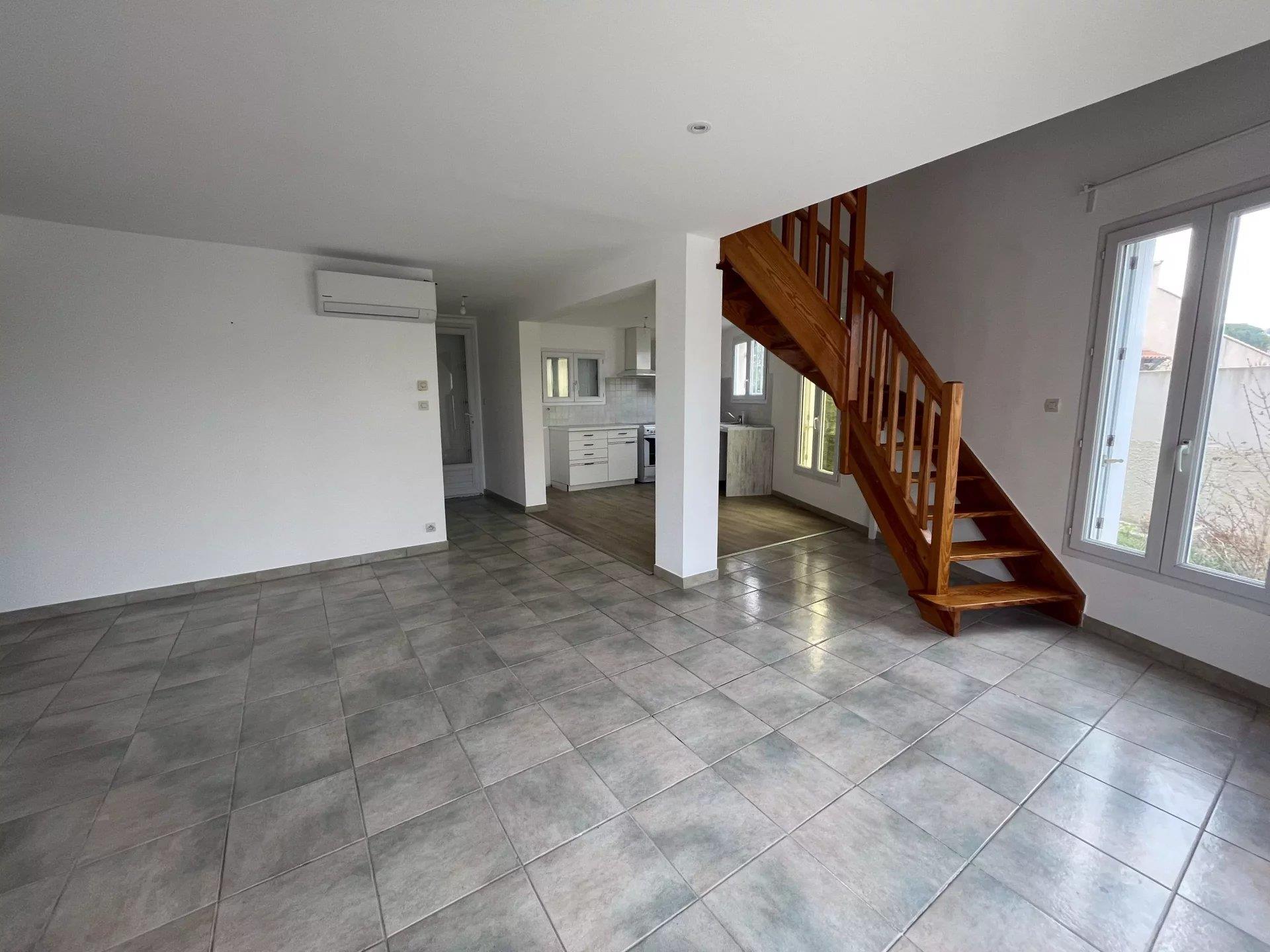 Maison à louer, 75m², Le Grau-du-Roi