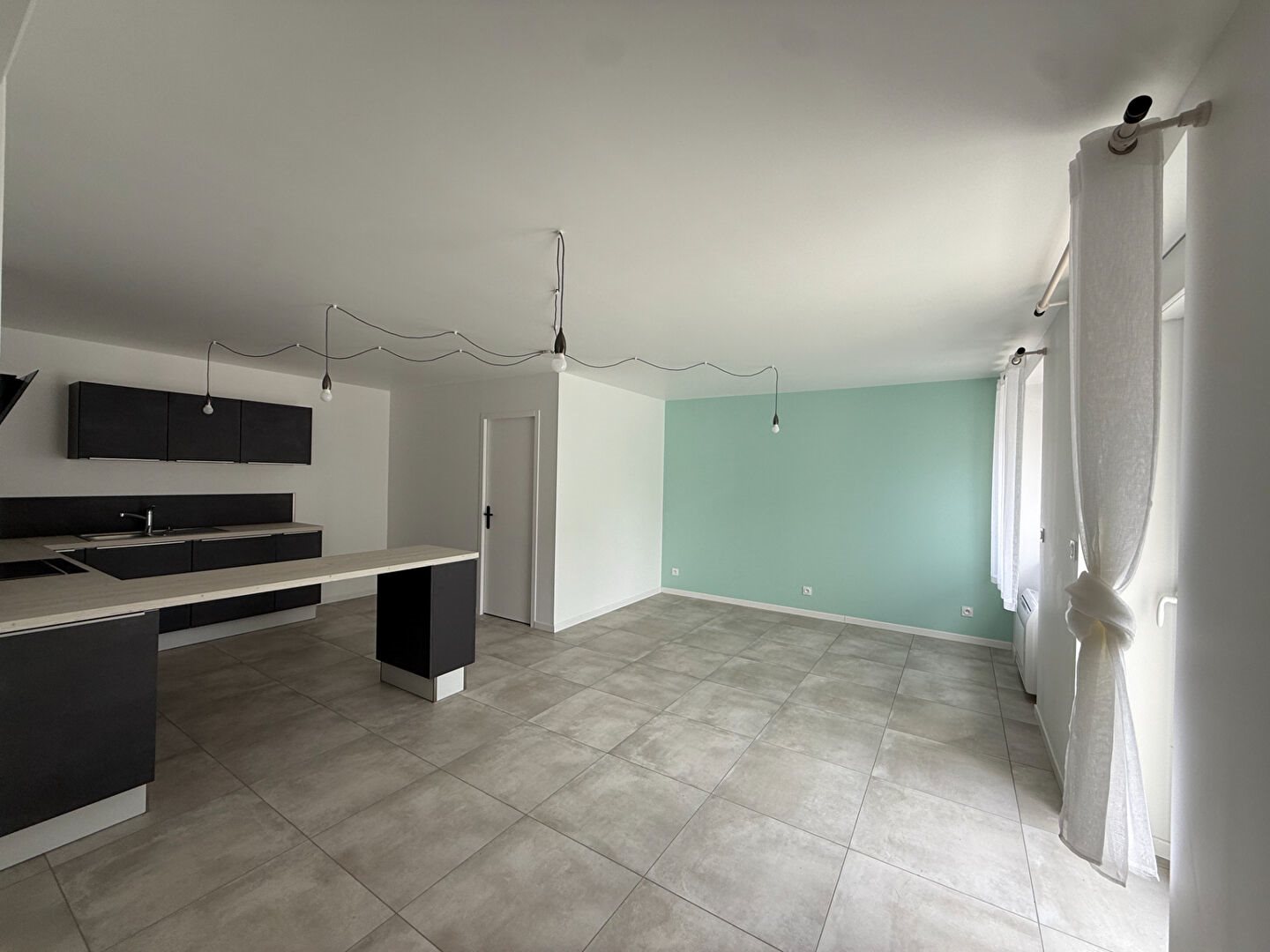 Maison à louer, 185m², Bains-sur-Oust