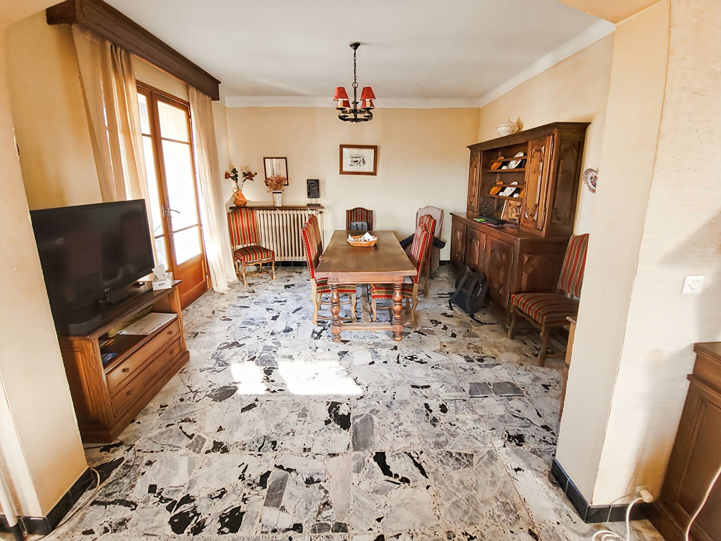 Maison à vendre, 241m², Eyguières