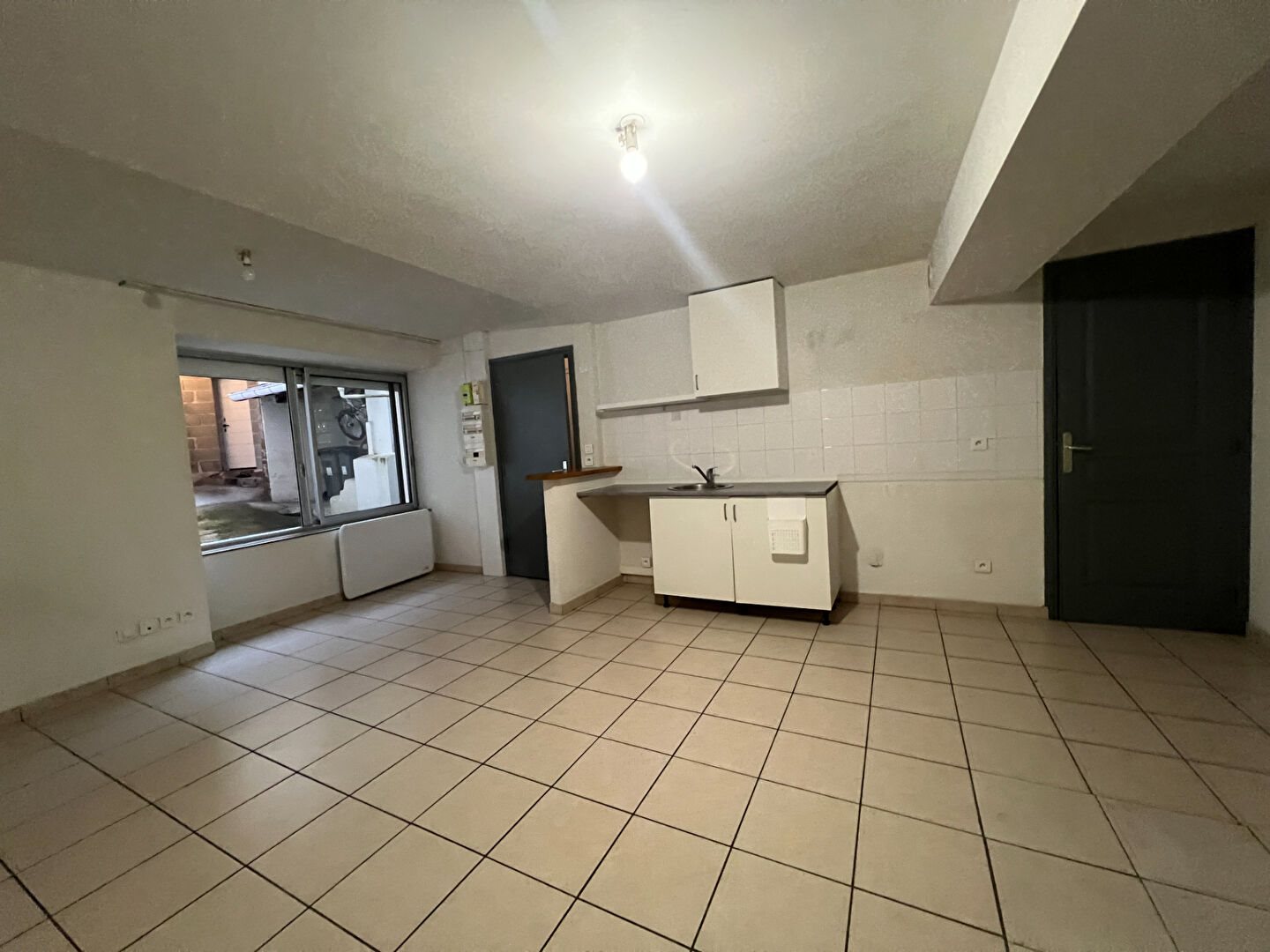 Appartement à louer, 30m², Pont-de-Chéruy