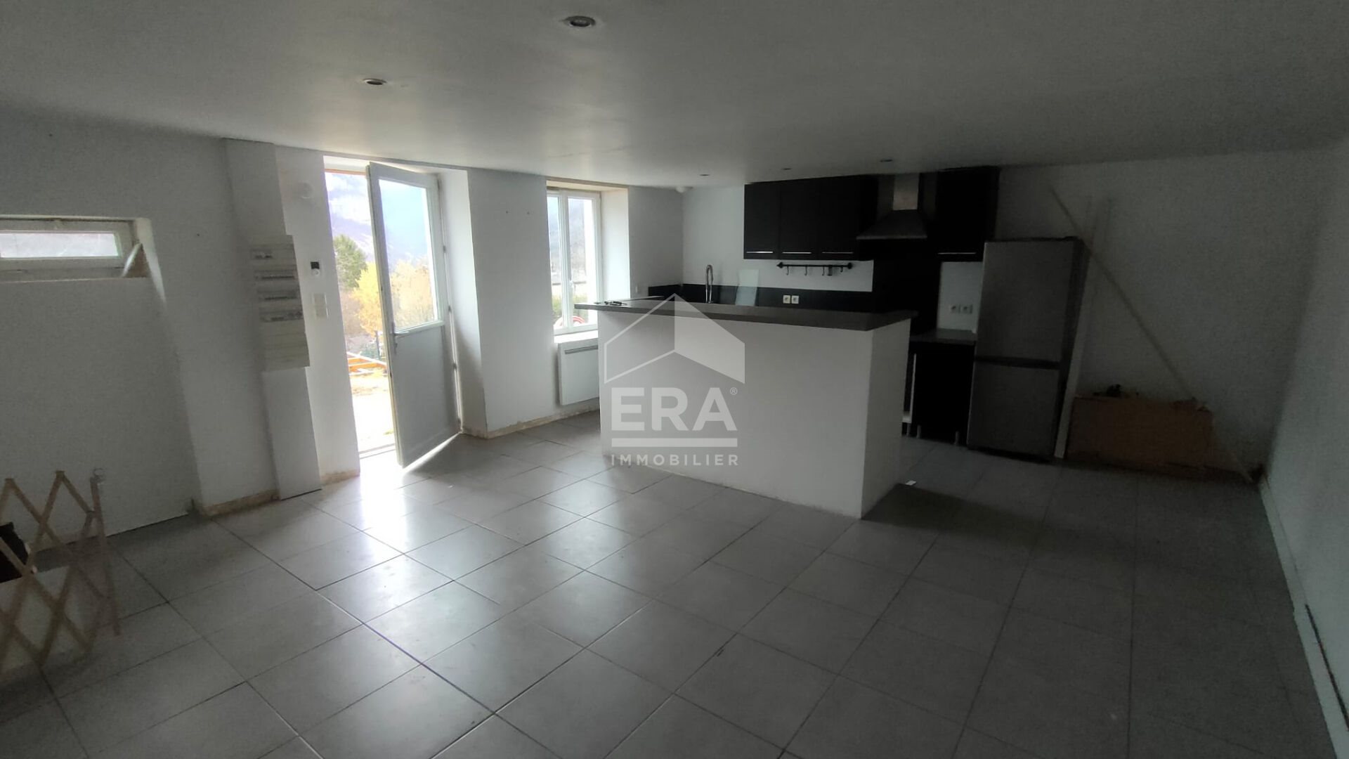 Maison à vendre, 90m², Tenay