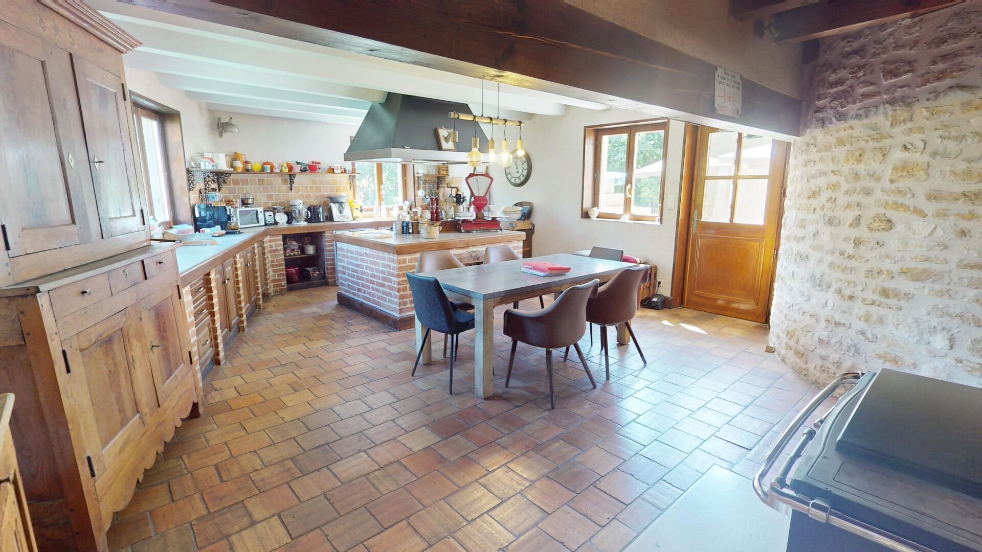 Maison à vendre, 265m², Brénod