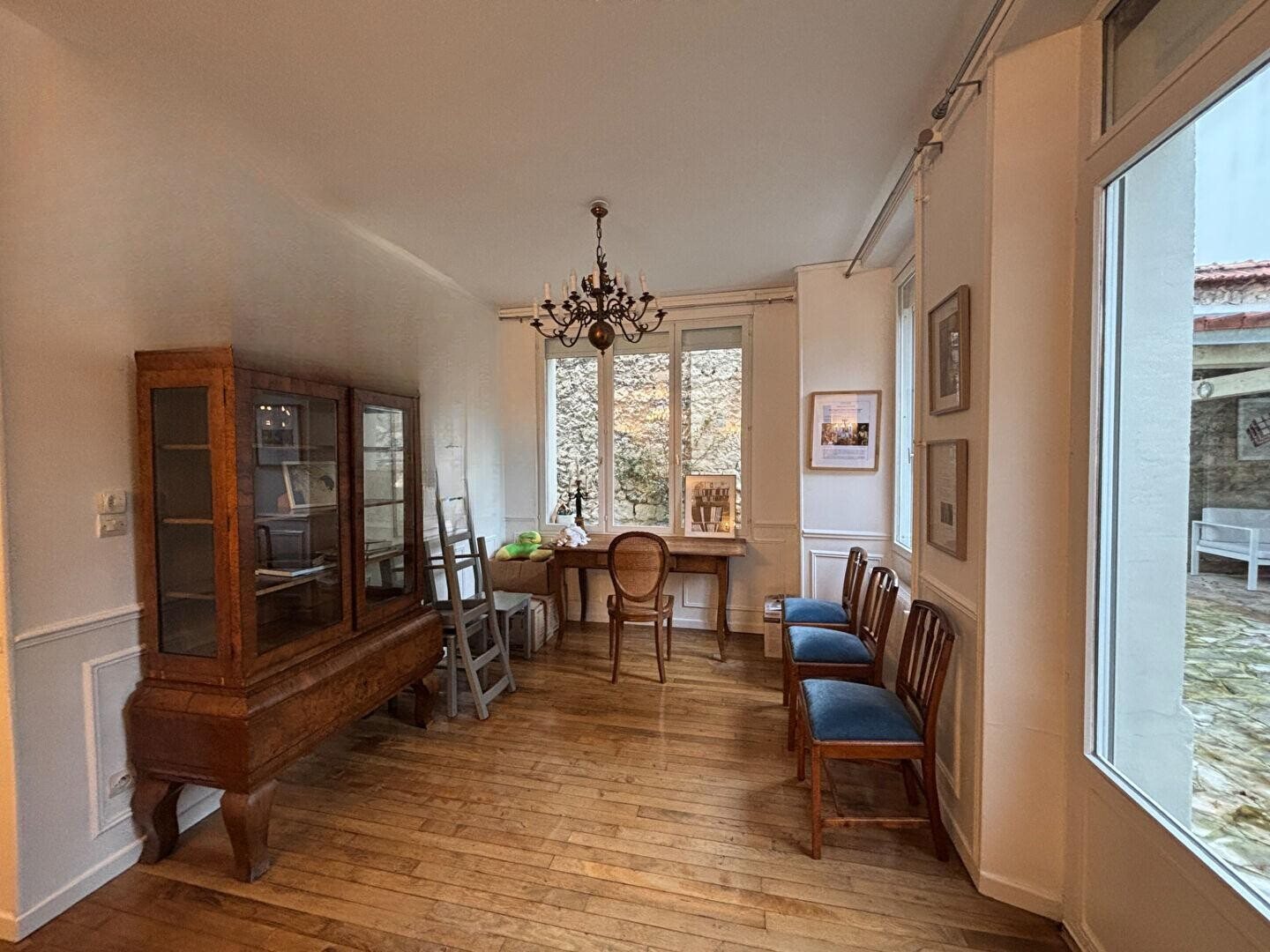 Maison à louer, 195m², Reims