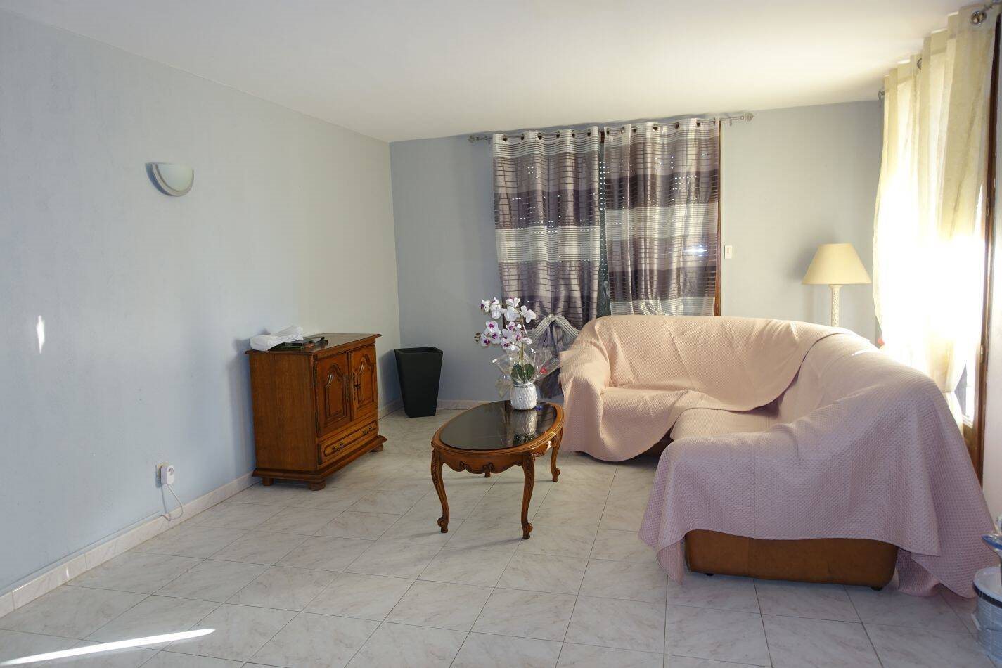 Appartement à louer, 81m², Saint-Jean-de-Fos