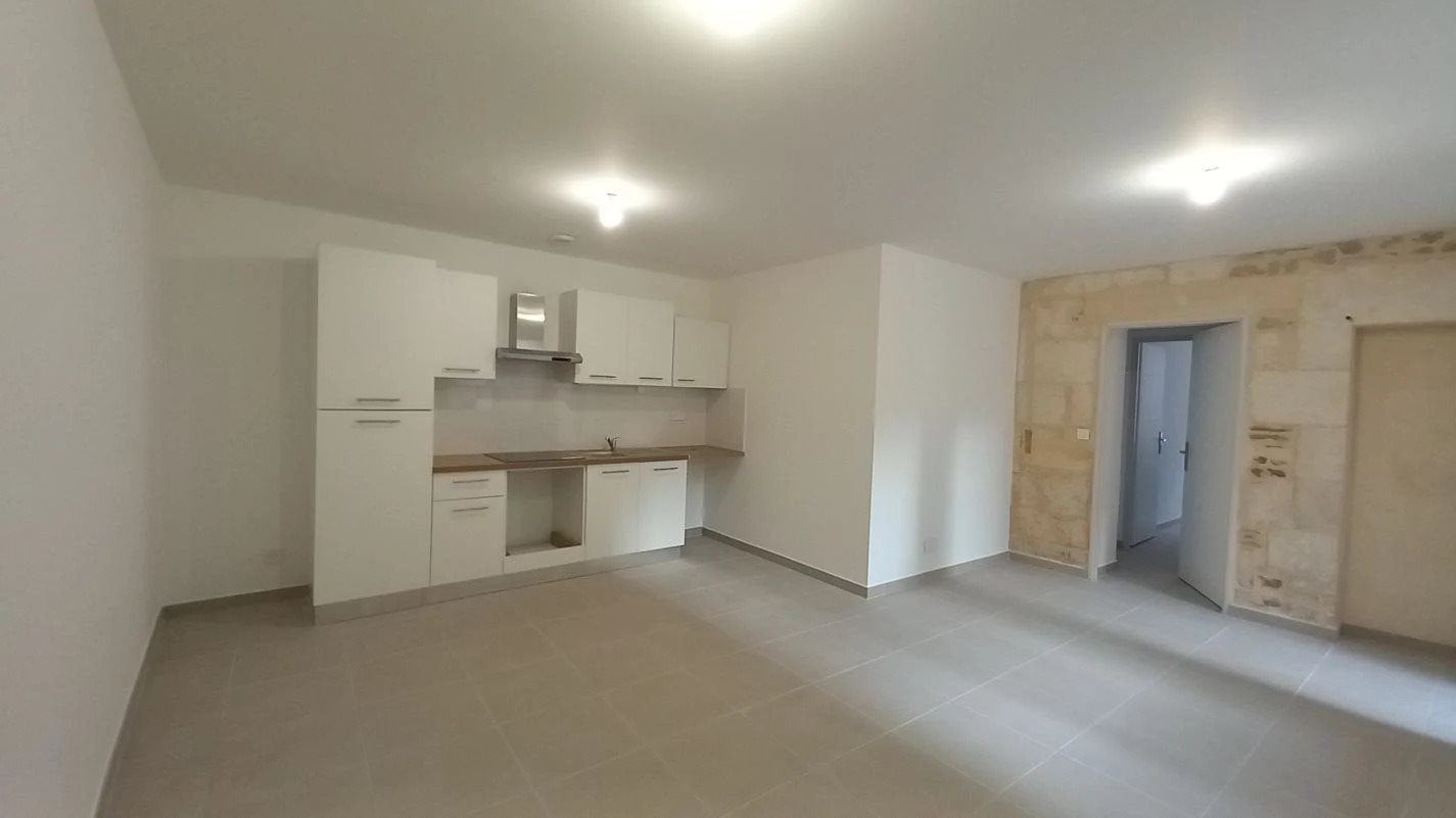 Appartement à louer, 53m², Nîmes