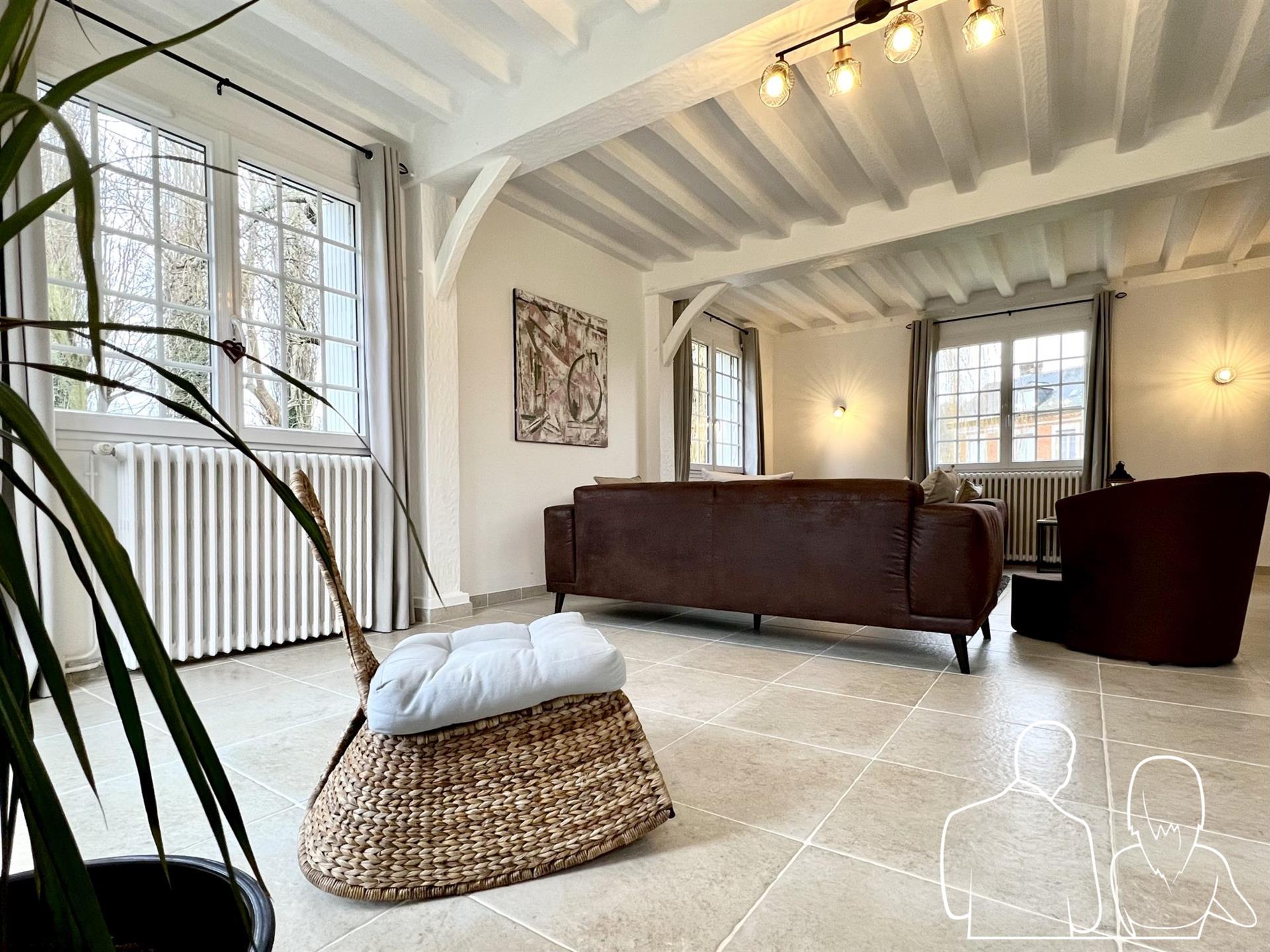 Domaine En Bord De Risle - Set Of Three Houses