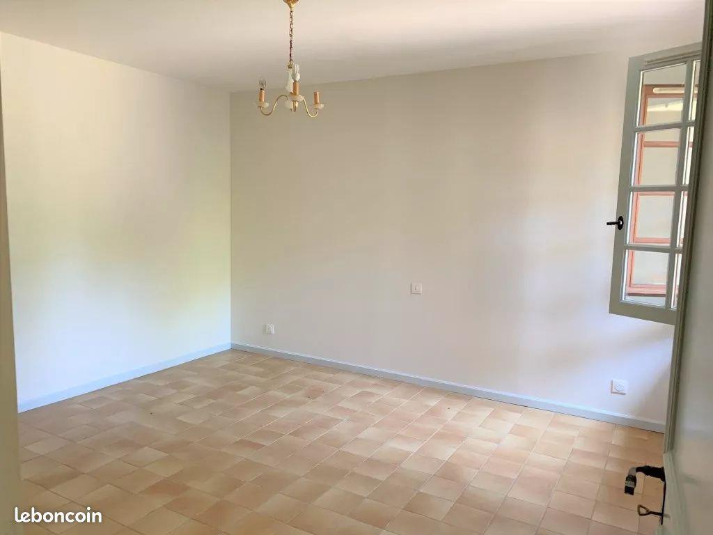 Maison à louer, 124m², Chenailler-Mascheix