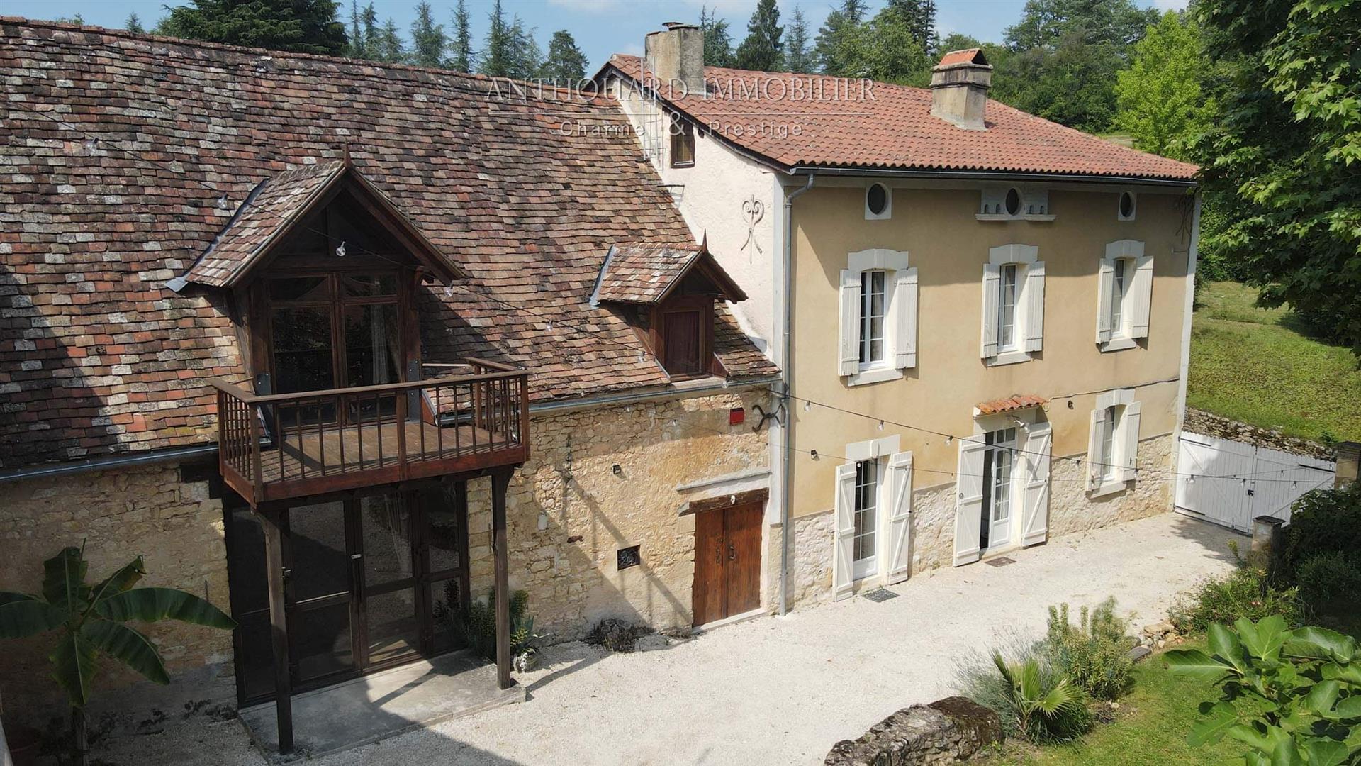 Très charmante maison bourgeoise