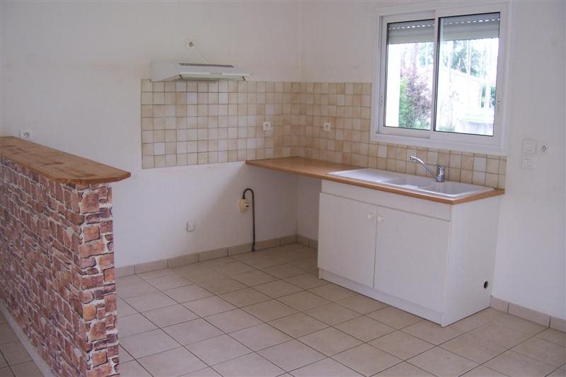 Maison à louer, 99m², Landiras