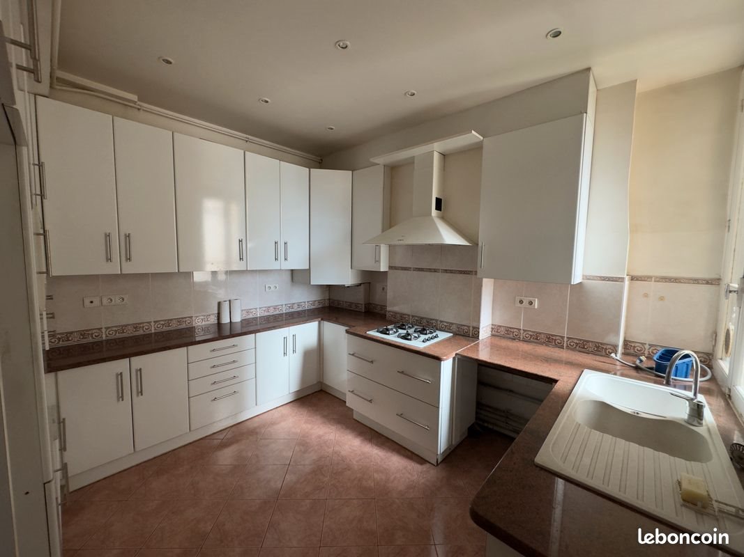 Appartement à vendre, 111m², Marseille 8ème