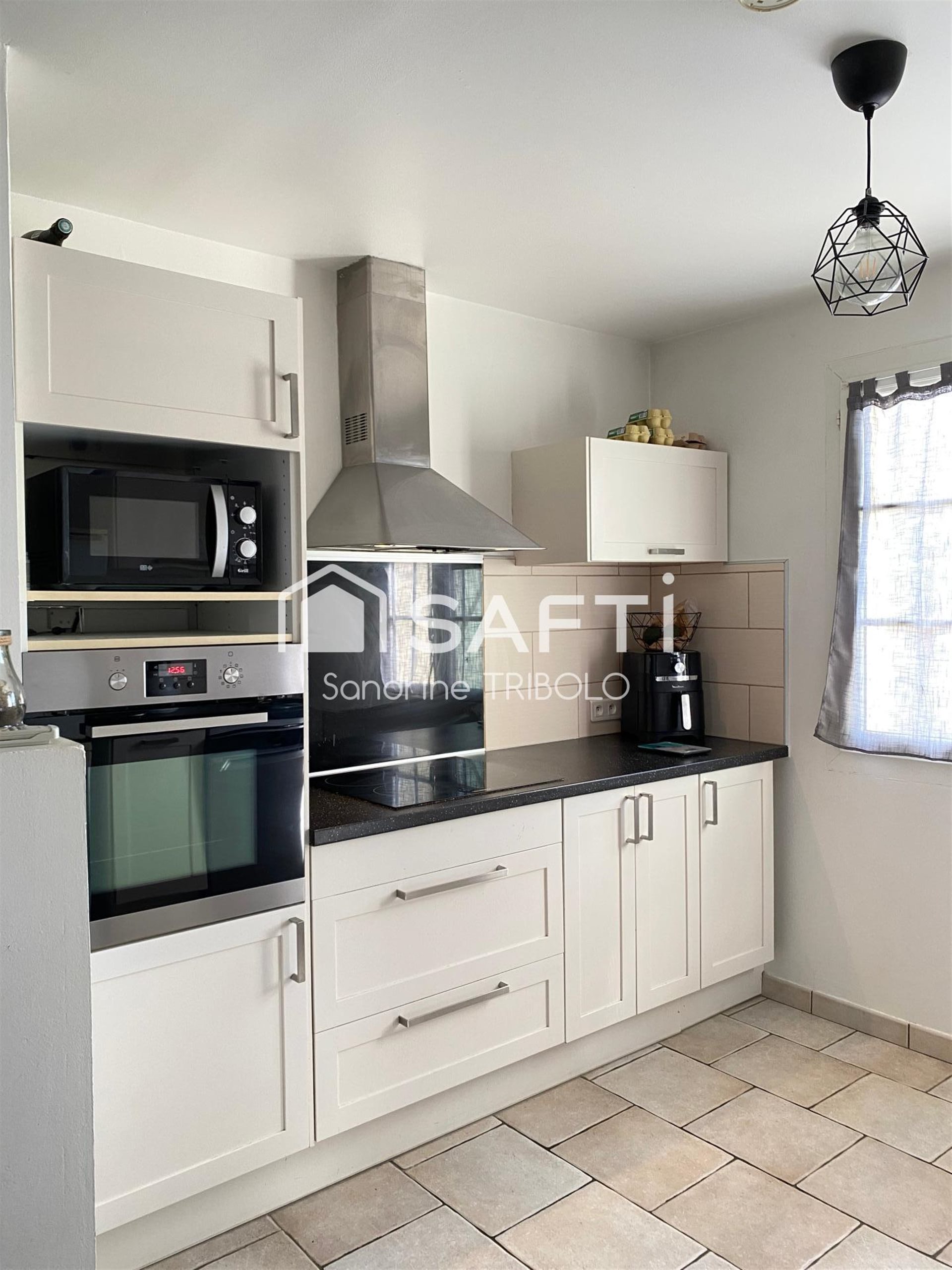 Appartement à vendre, 70m², Peyrolles-en-Provence