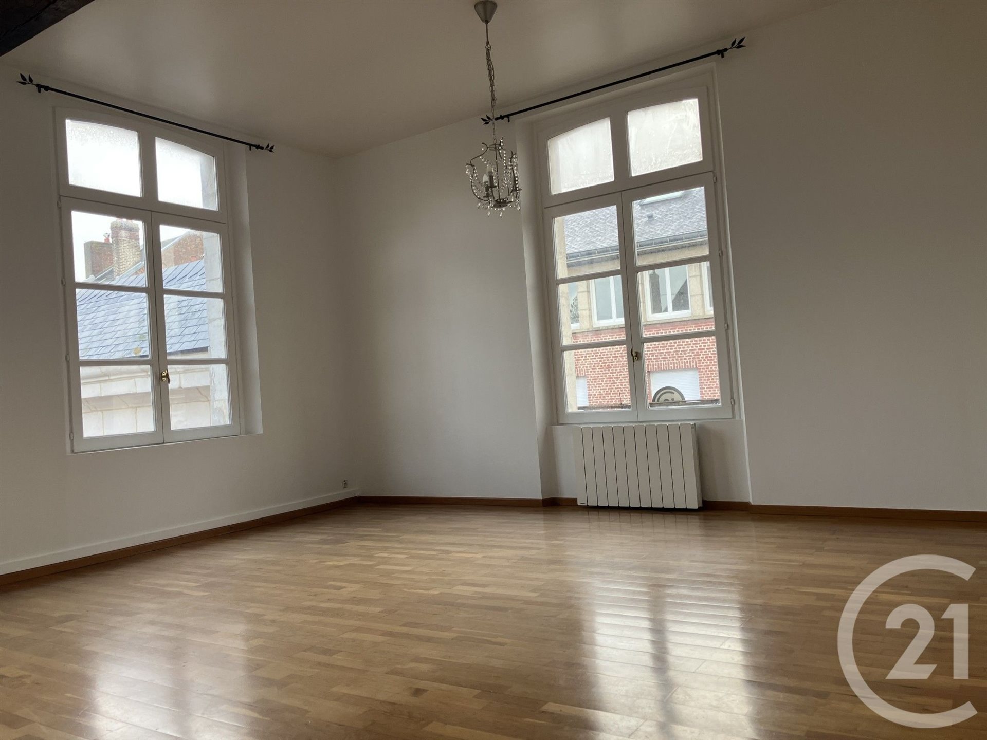 Appartement à louer, 80m², Abbeville