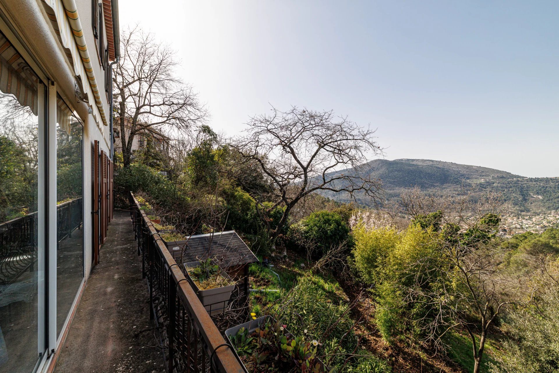 Appartement à vendre, 90m², Châteauneuf-Villevieille