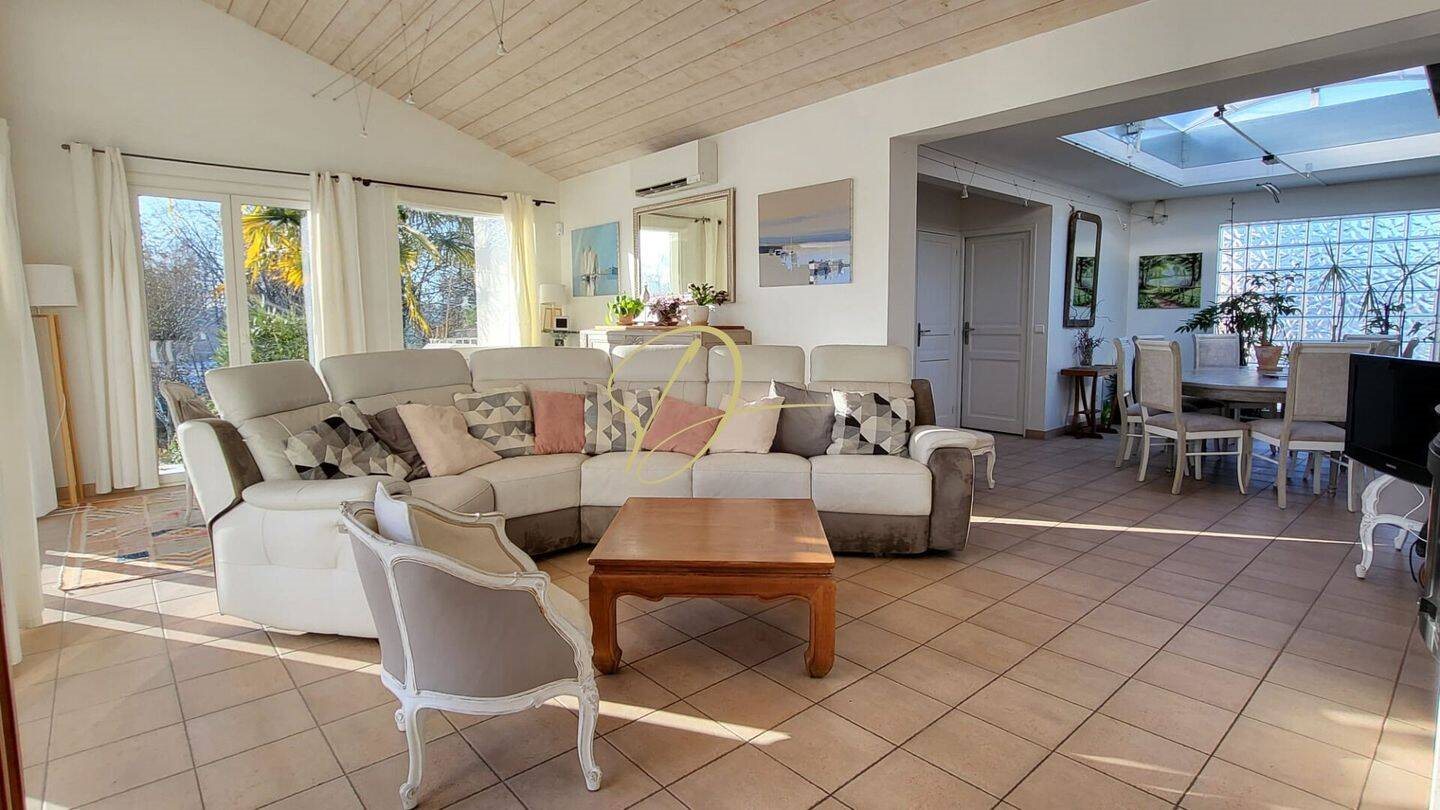 Maison à vendre, 190m², Epernon