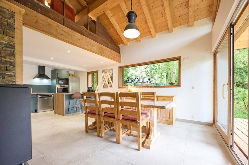Maison à vendre, 185m², Bourg-Saint-Maurice (Les Arcs)