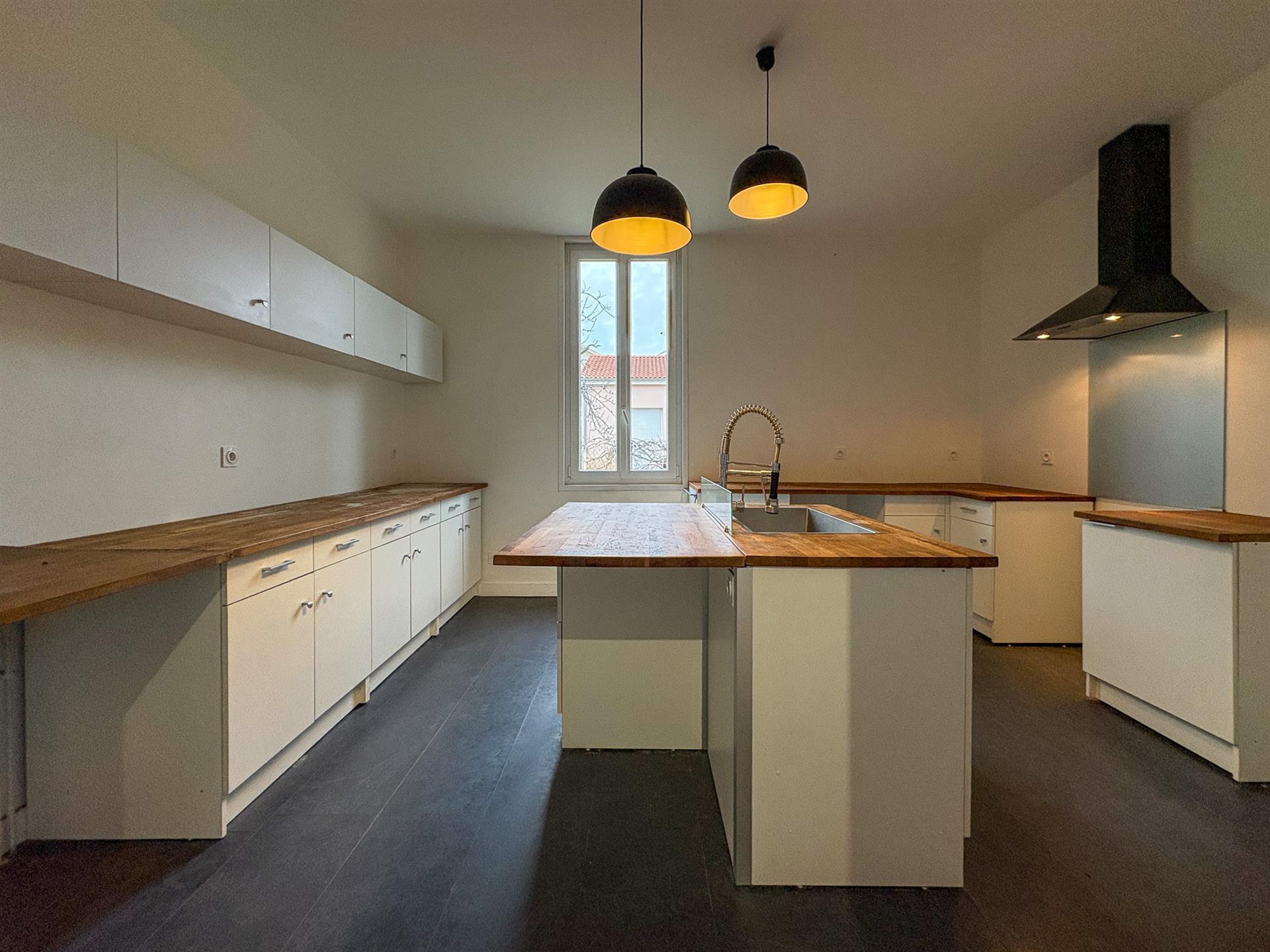 Appartement à vendre, 110m², Clermont-Ferrand