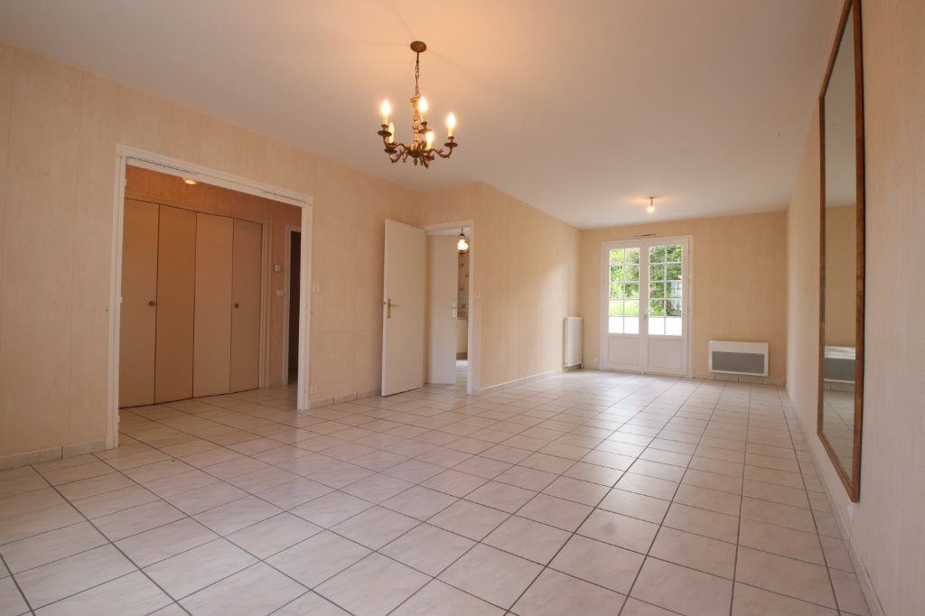 Maison à louer, 81m², Royan