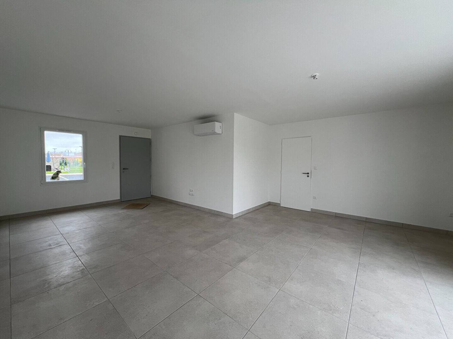 Maison à louer, 98m², Sablonceaux