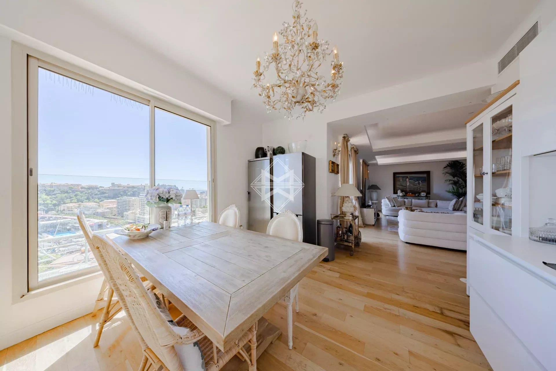 Exceptional Duplex with Rooftop Terrace and Panoramic View of Port Hercule
