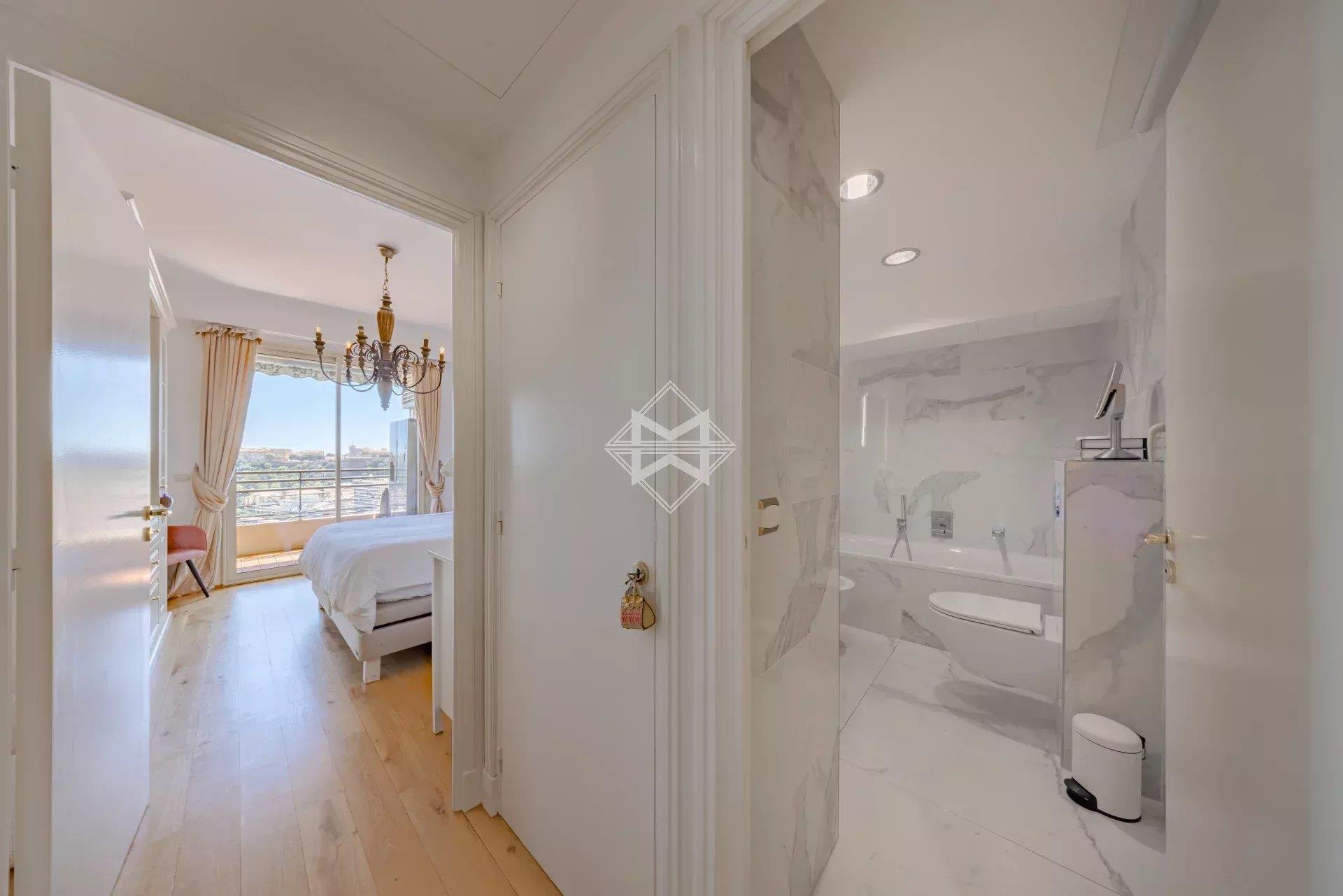 Exceptional Duplex with Rooftop Terrace and Panoramic View of Port Hercule