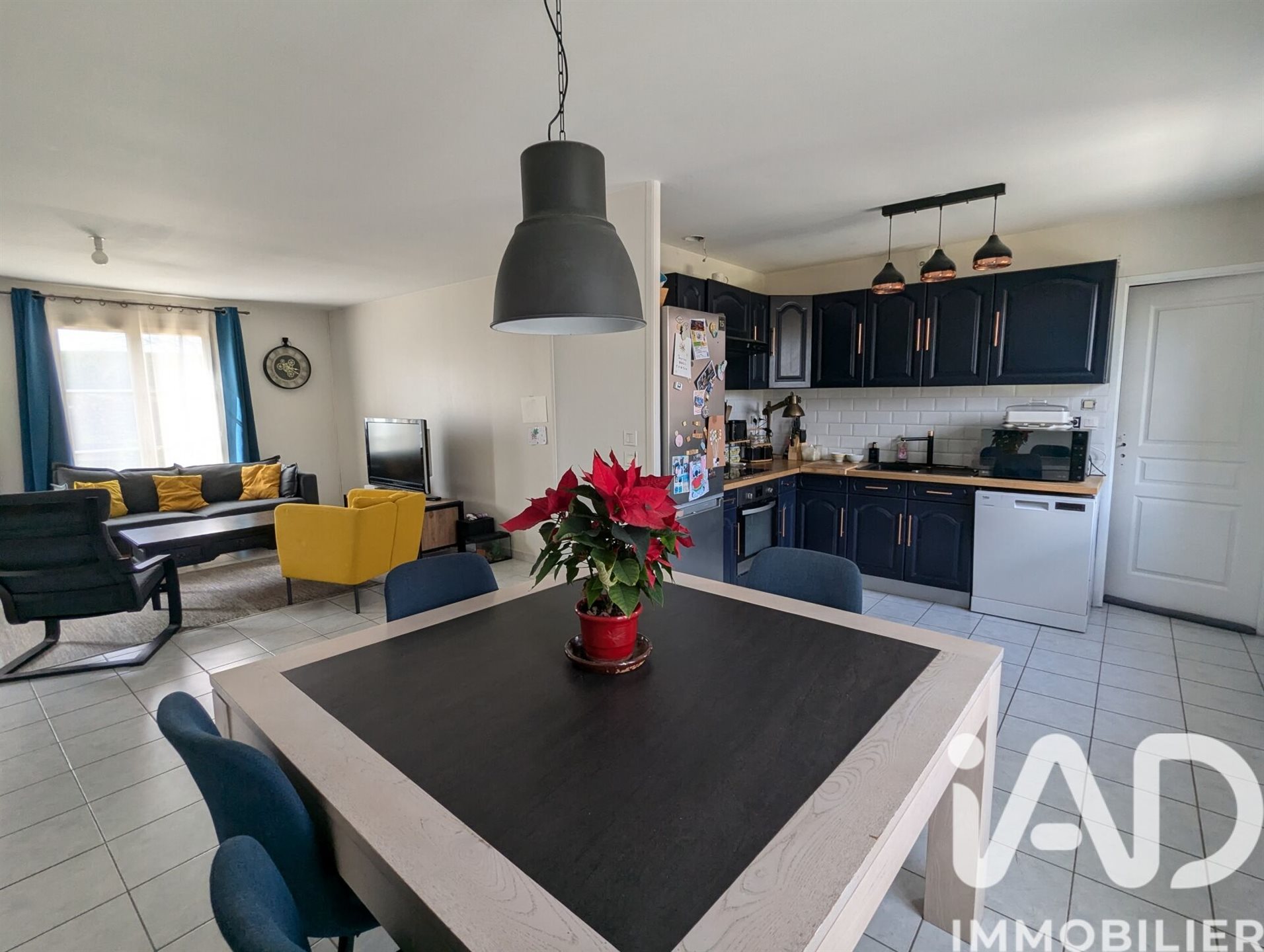 Maison à louer, 99m², Escolives-Sainte-Camille