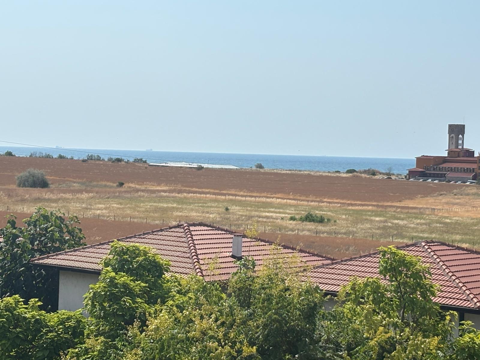 2-Room Apartment with view to Pool and sea Chateau Aheloy 2