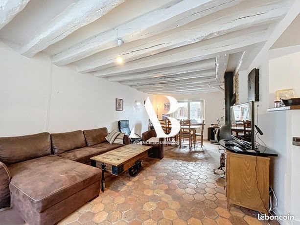 Maison à louer, 87m², Rampillon