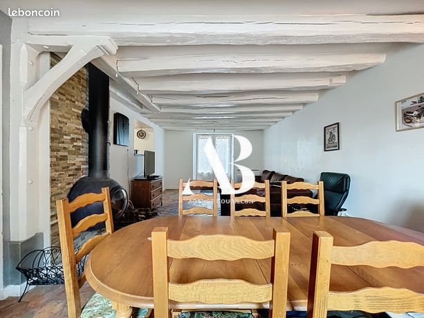 Maison à louer, 87m², Rampillon