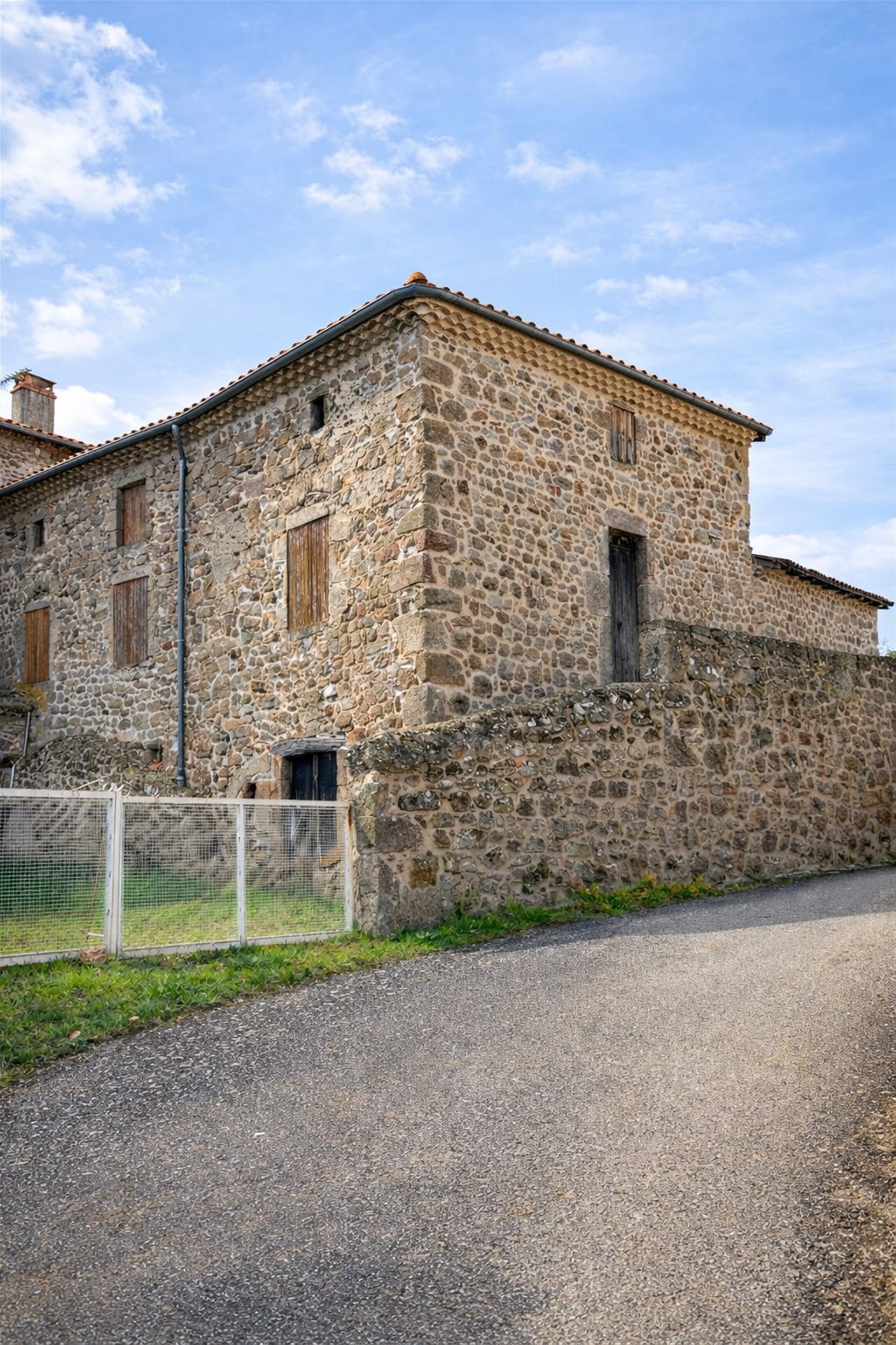 Maison à vendre, 250m², Quintenas