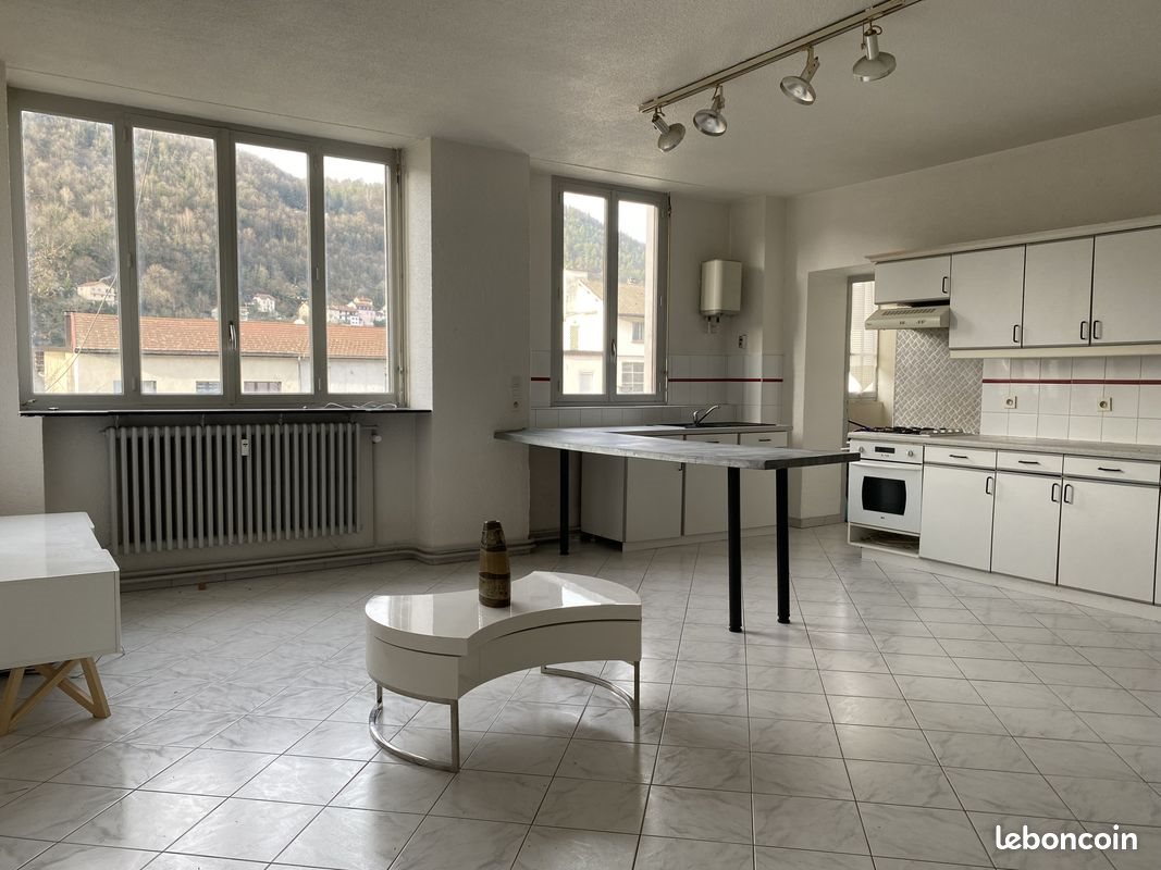 Appartement à vendre, 112m², Saint-Claude