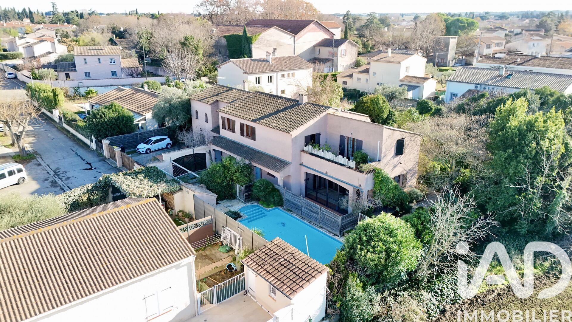 Maison à vendre, 296m², Rodilhan