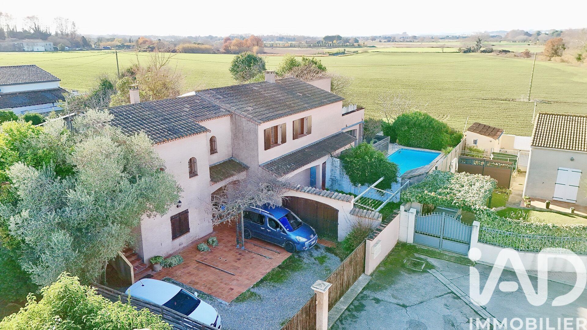 Maison à vendre, 296m², Rodilhan