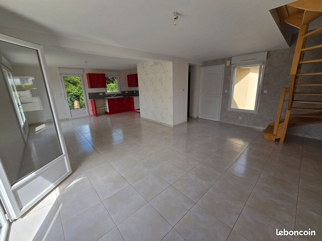 Maison à louer, 84m², Treillières