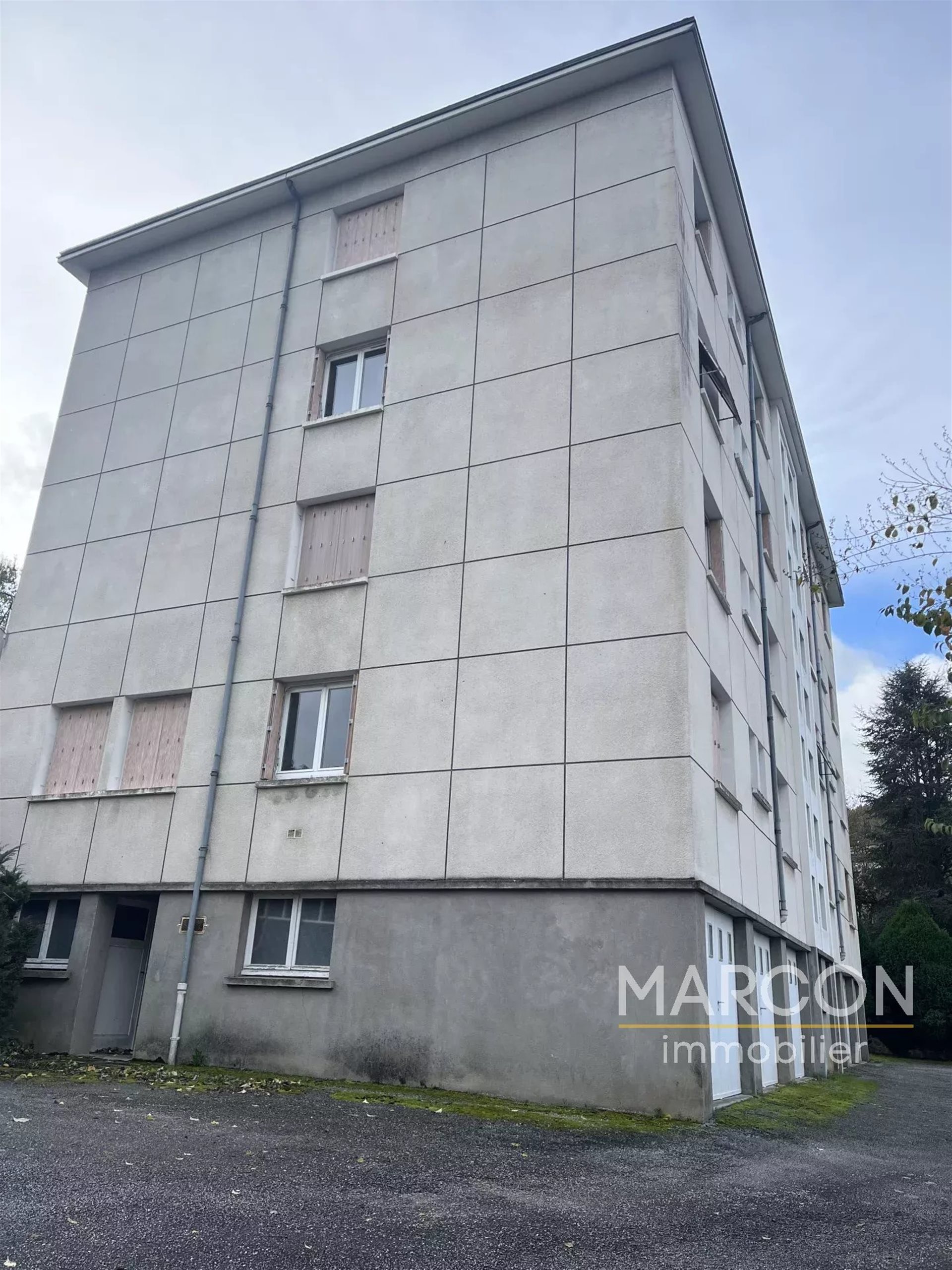 Appartement à vendre, 686m², Aubusson