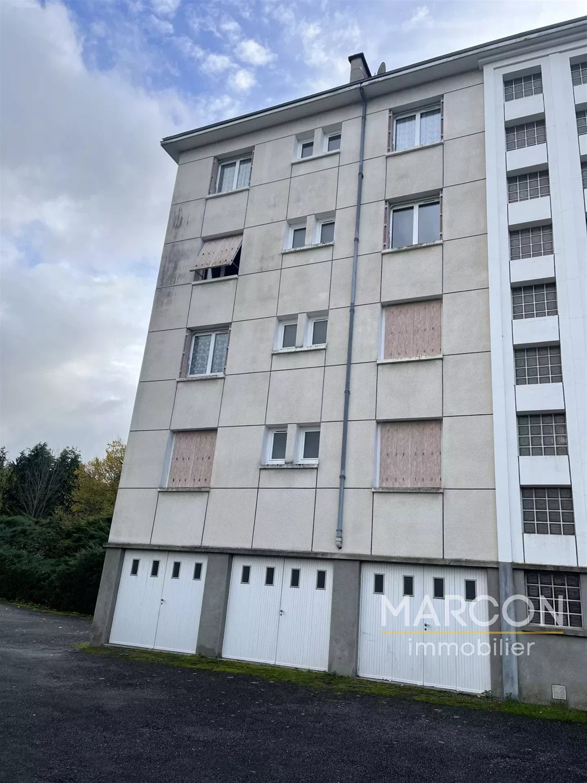 Appartement à vendre, 686m², Aubusson