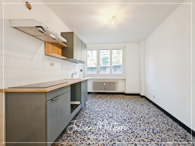 Appartement à louer, 86m², Saint-Etienne