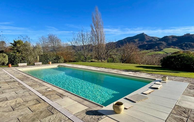 Maison à vendre, 240m², Sare