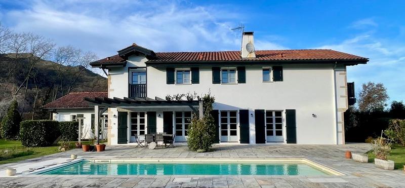 Maison à vendre, 240m², Sare