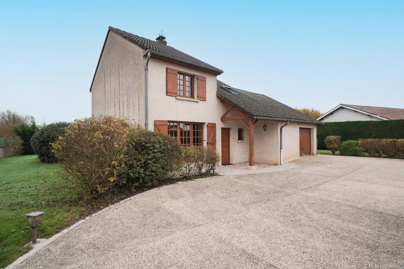 Maison à vendre, 110m², Saint-Cyr-sur-Menthon