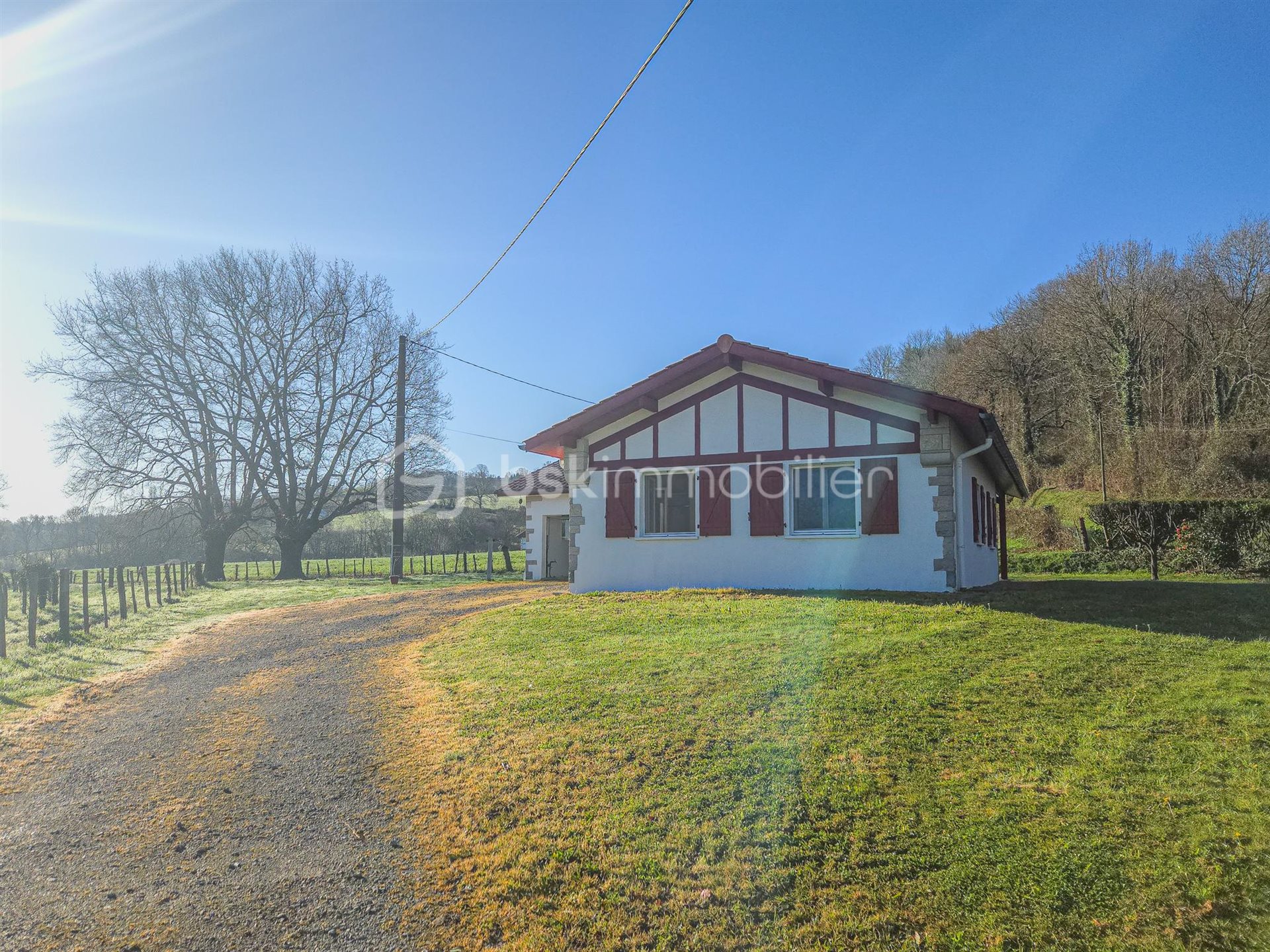 Maison à louer, 102m², Orègue