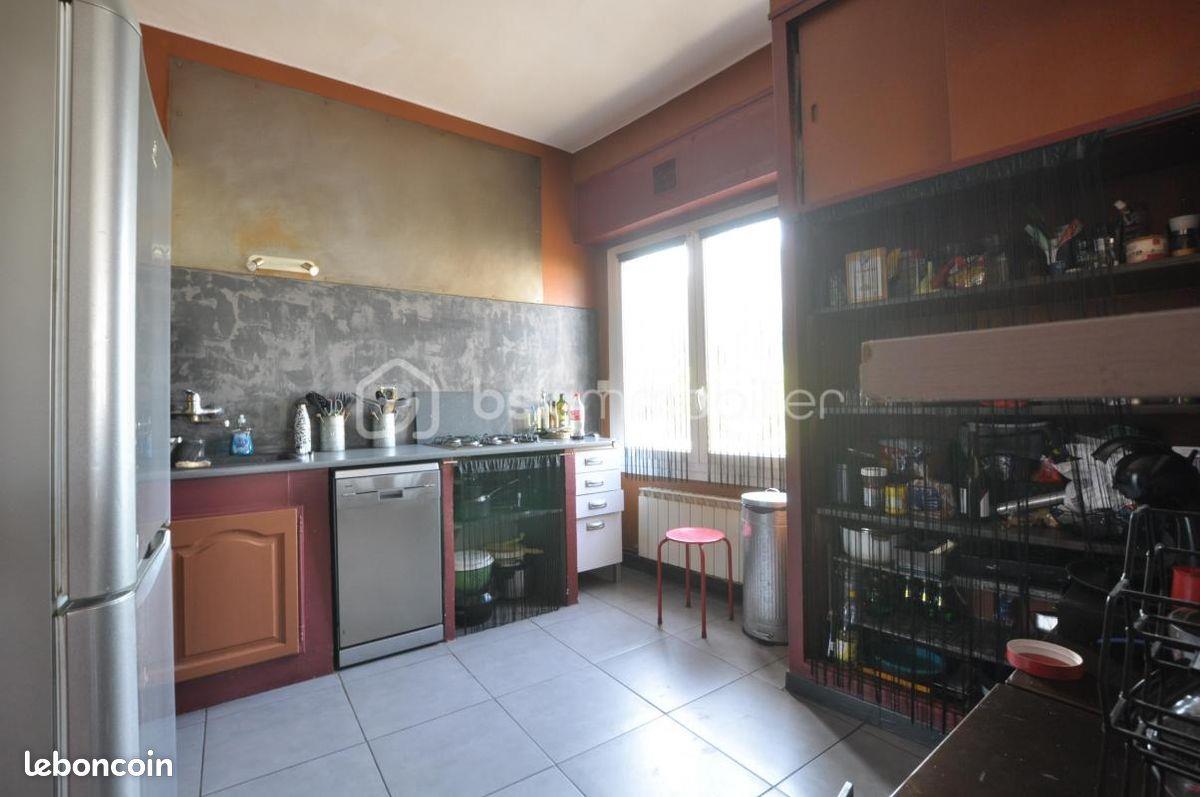 Appartement à vendre, 466m², Nîmes