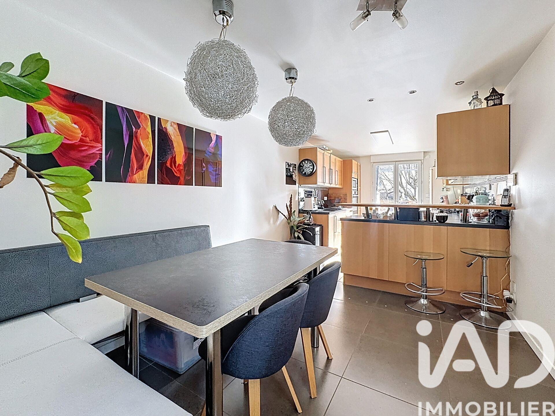 Maison à vendre, 107m², Cruseilles