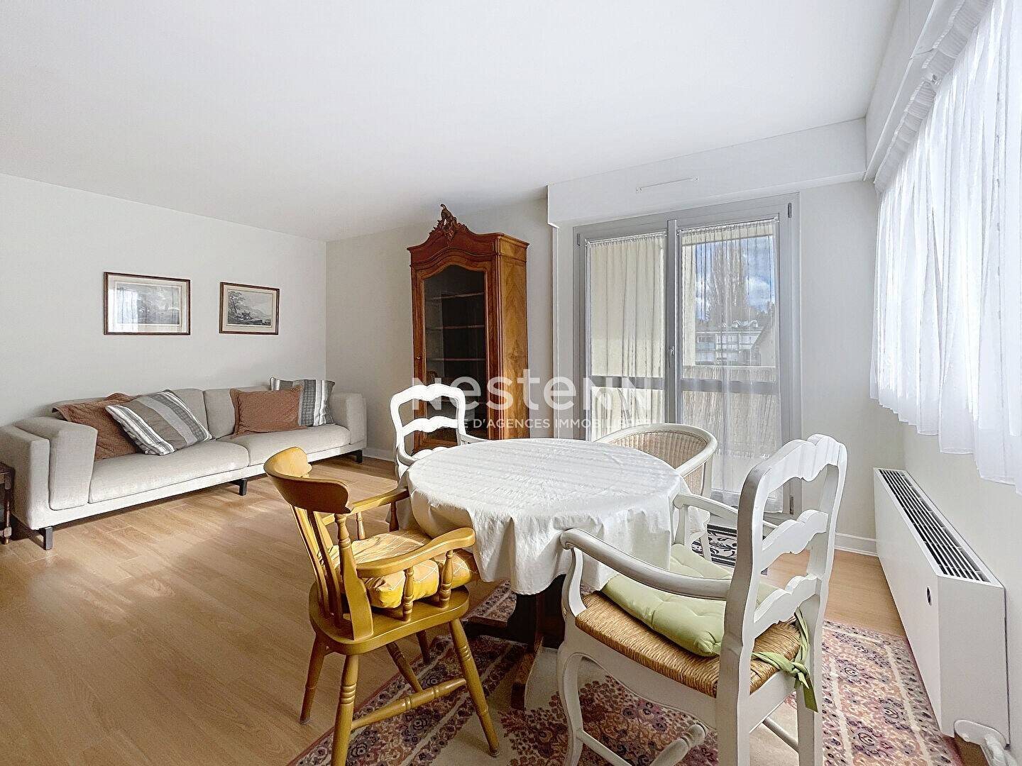 Appartement à vendre, 68m², Domont