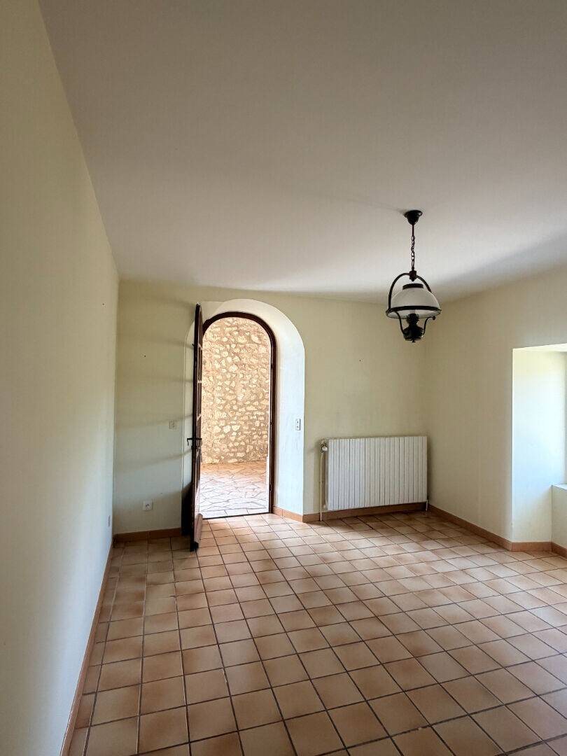 Appartement à louer, 98m², Grane