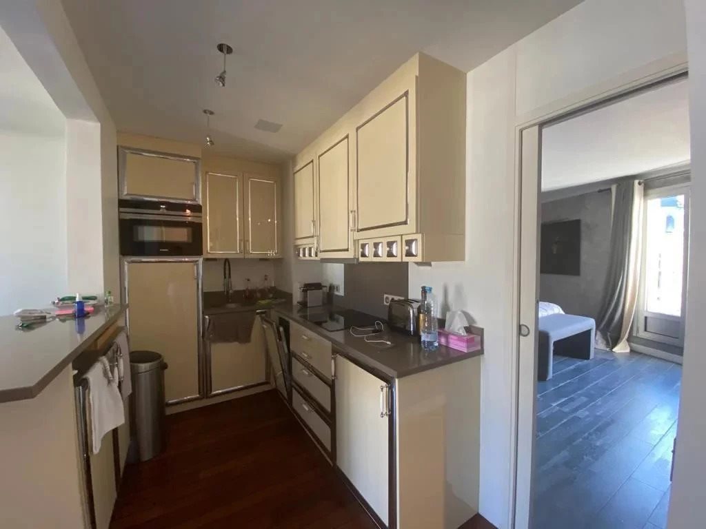 Appartement à louer, 72m², Paris 16ème