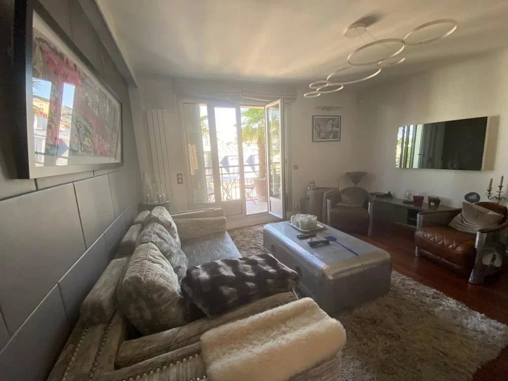 Appartement à louer, 72m², Paris 16ème