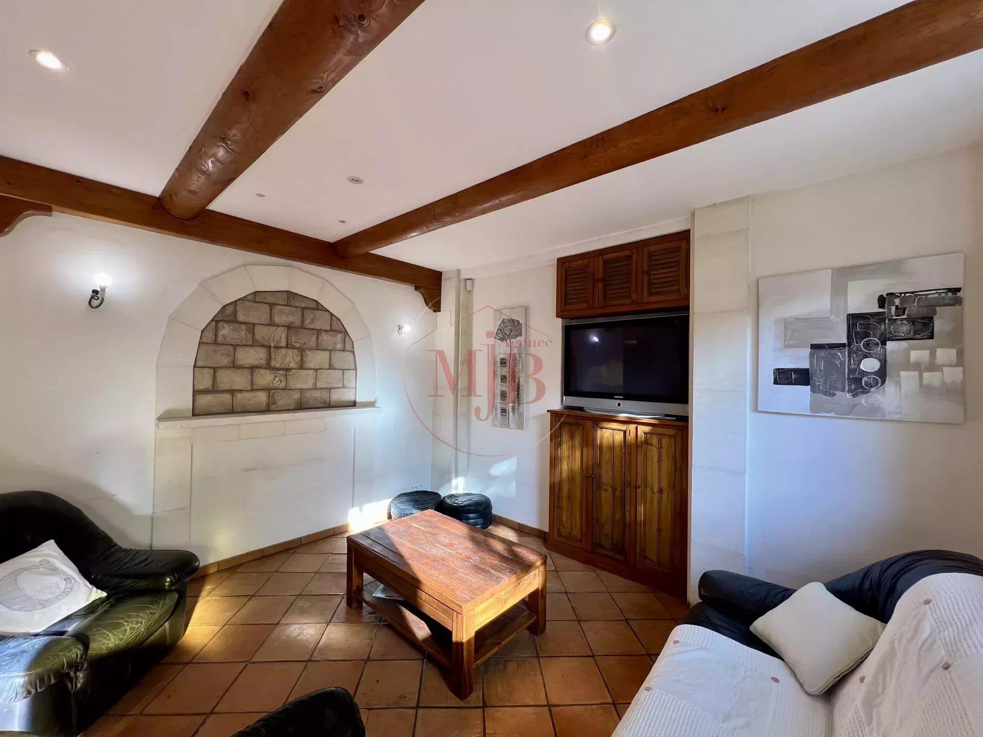 Appartement à vendre, 245m², Eyragues