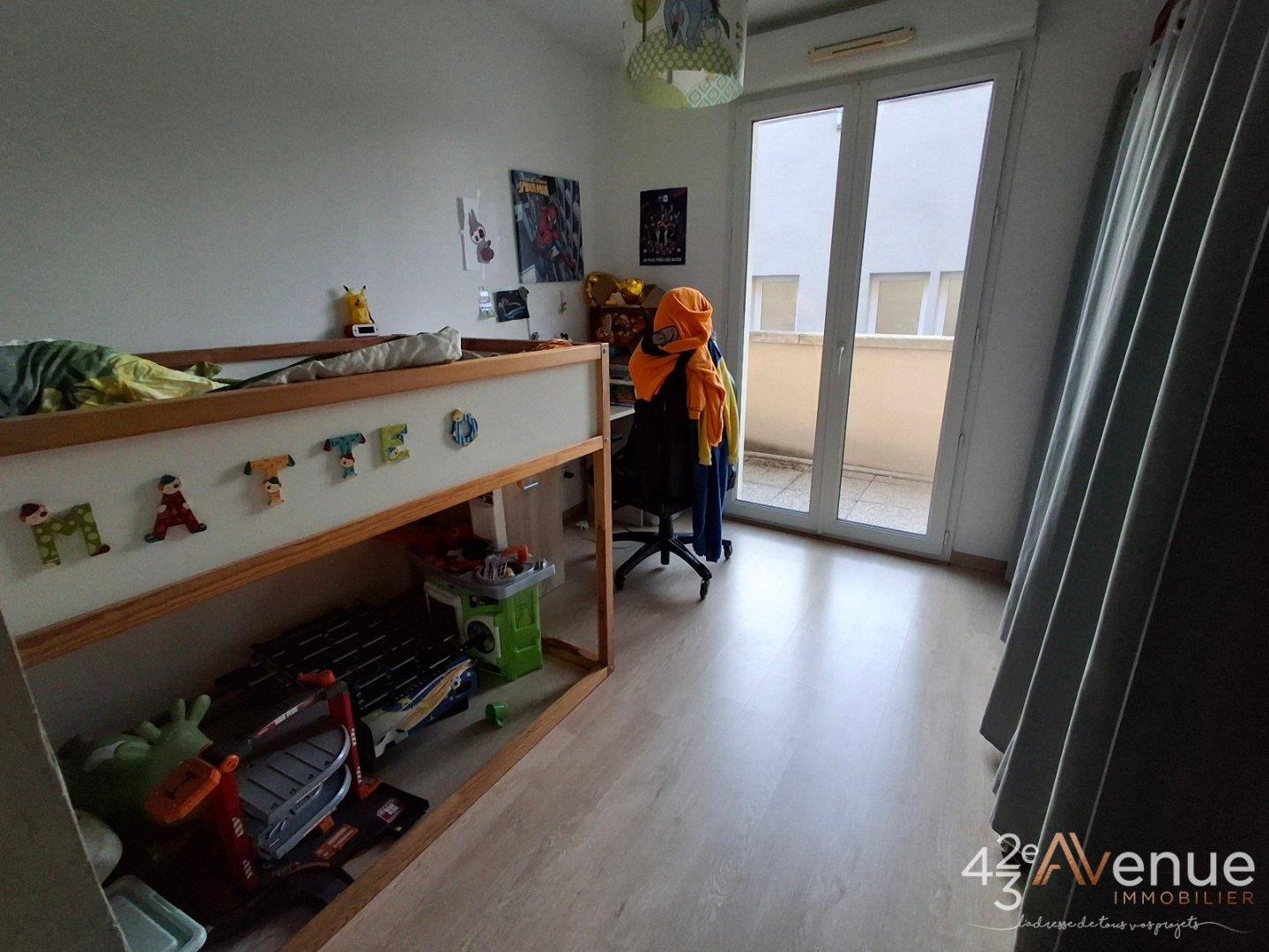 Appartement à vendre, 82m², Saint-Just-Saint-Rambert