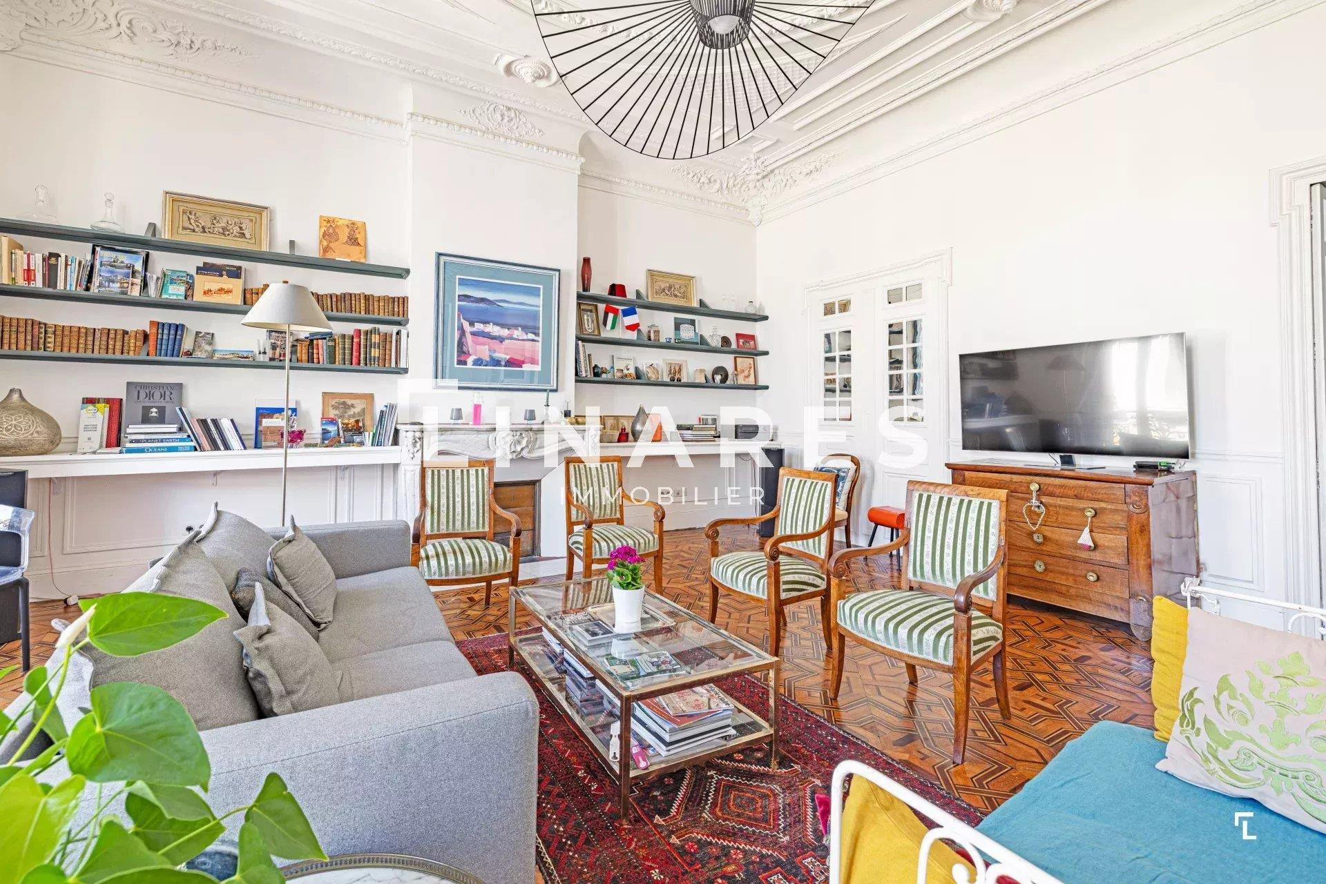 Appartement à vendre, 221m², Marseille 8ème