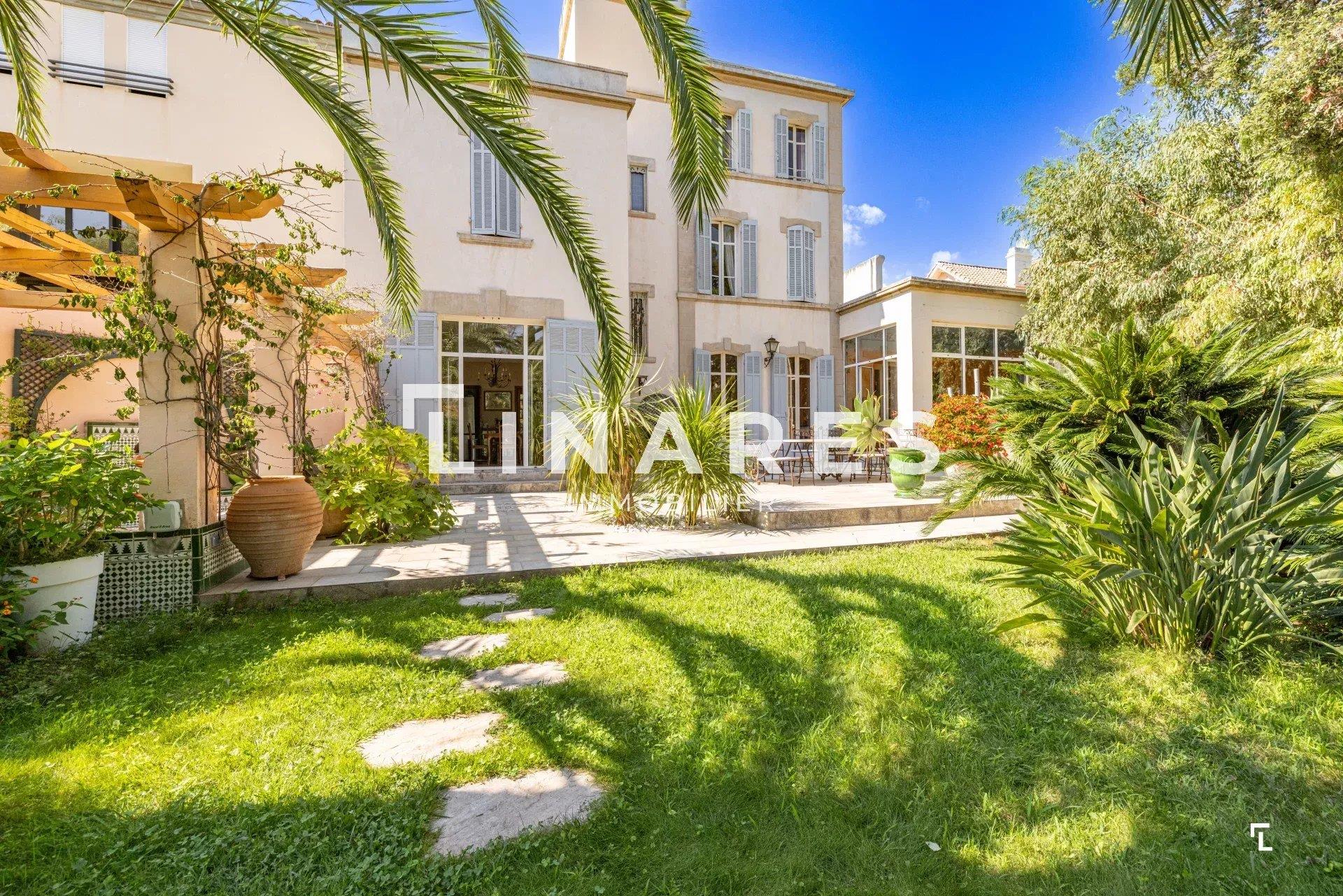 Maison à vendre, 360m², Marseille 8ème